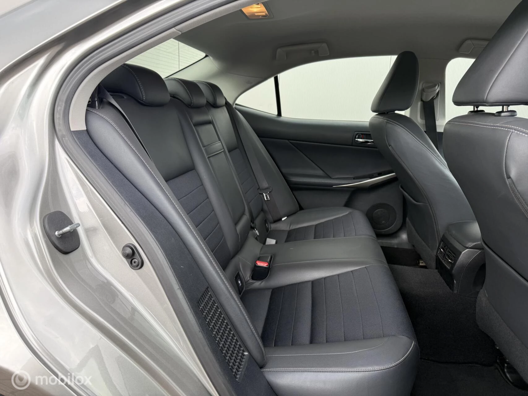 Hoofdafbeelding Lexus IS