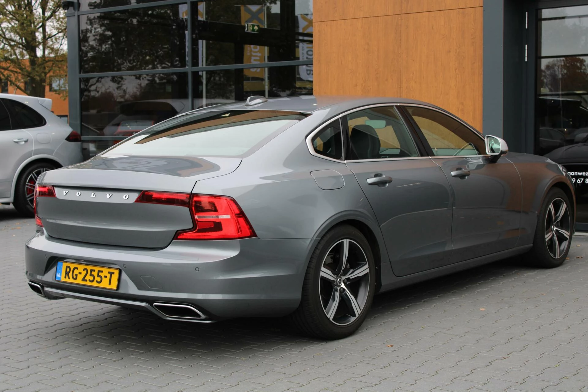 Hoofdafbeelding Volvo S90