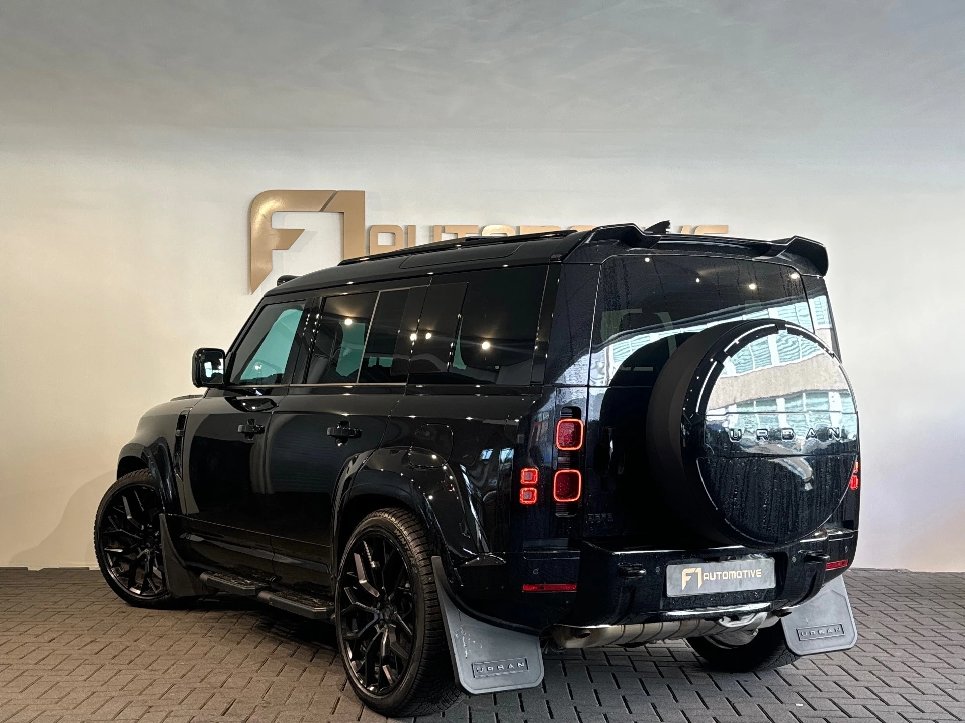 Hoofdafbeelding Land Rover Defender