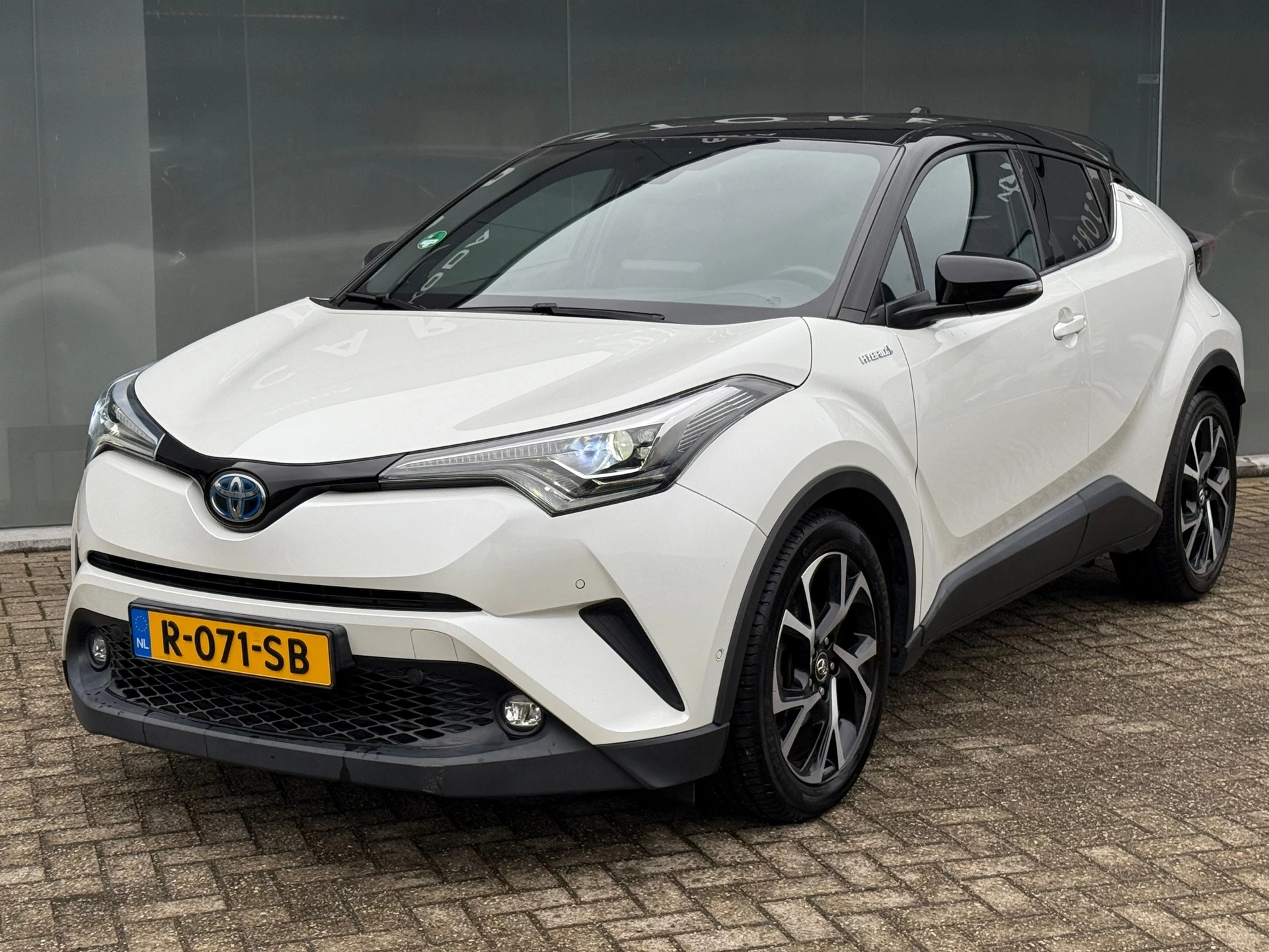 Hoofdafbeelding Toyota C-HR