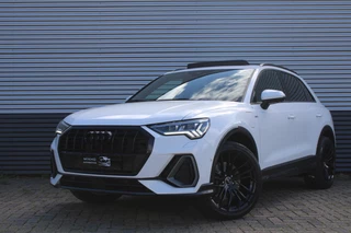 Hoofdafbeelding Audi Q3 Audi Q3 45 TFSIe | 3x S-Line | Panoramadak | 360 Camera | B&O | Dode hoek | Lane assist | Adaptive cruise | Trekhaak | Apple Carpl