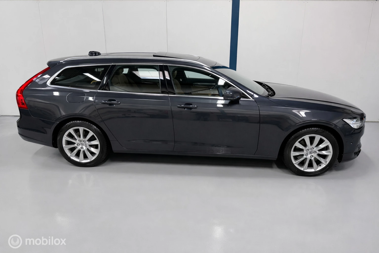 Hoofdafbeelding Volvo V90
