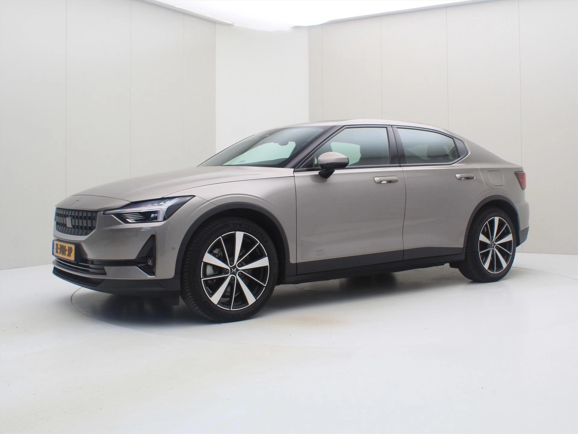 Hoofdafbeelding Polestar 2