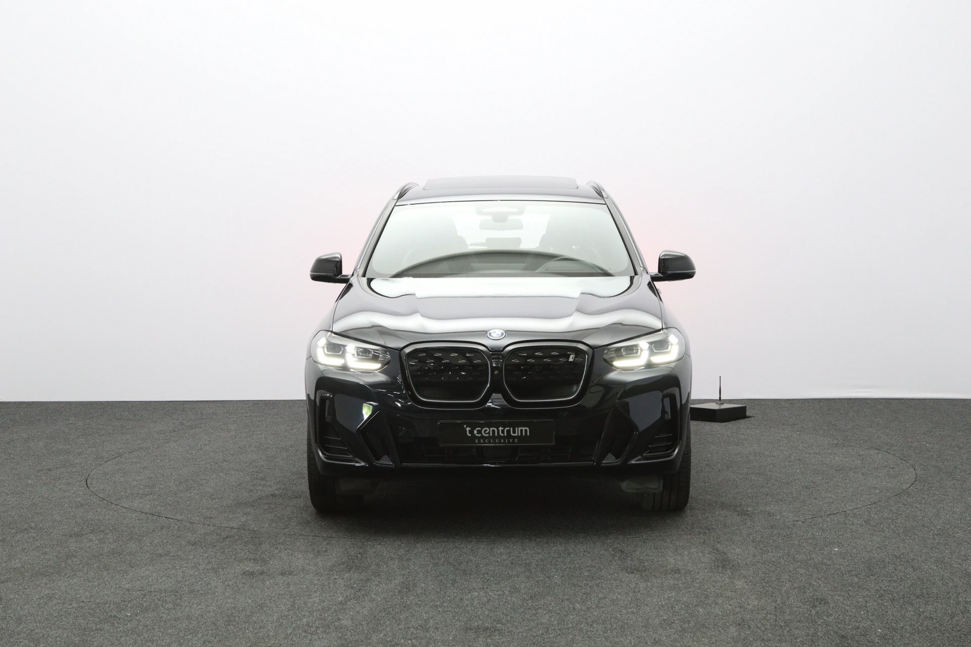 Hoofdafbeelding BMW iX3