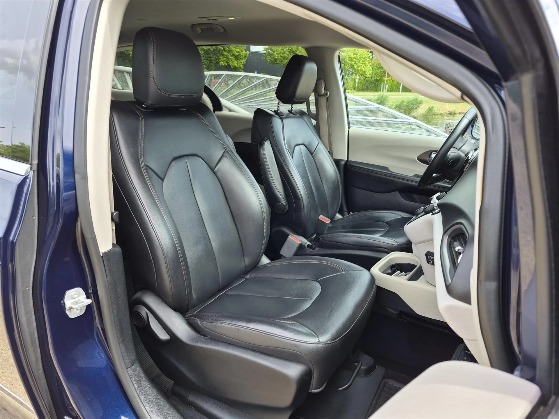 Hoofdafbeelding Chrysler Pacifica