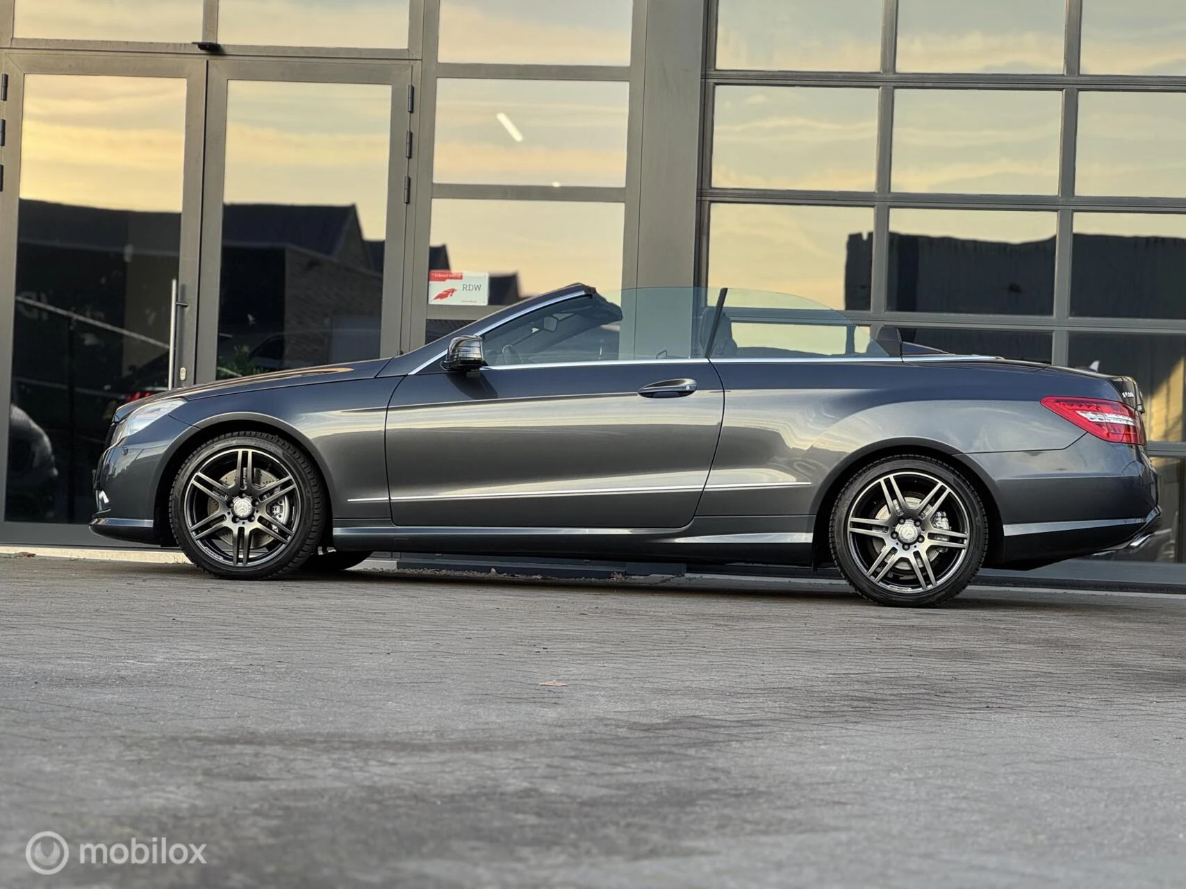 Hoofdafbeelding Mercedes-Benz E-Klasse