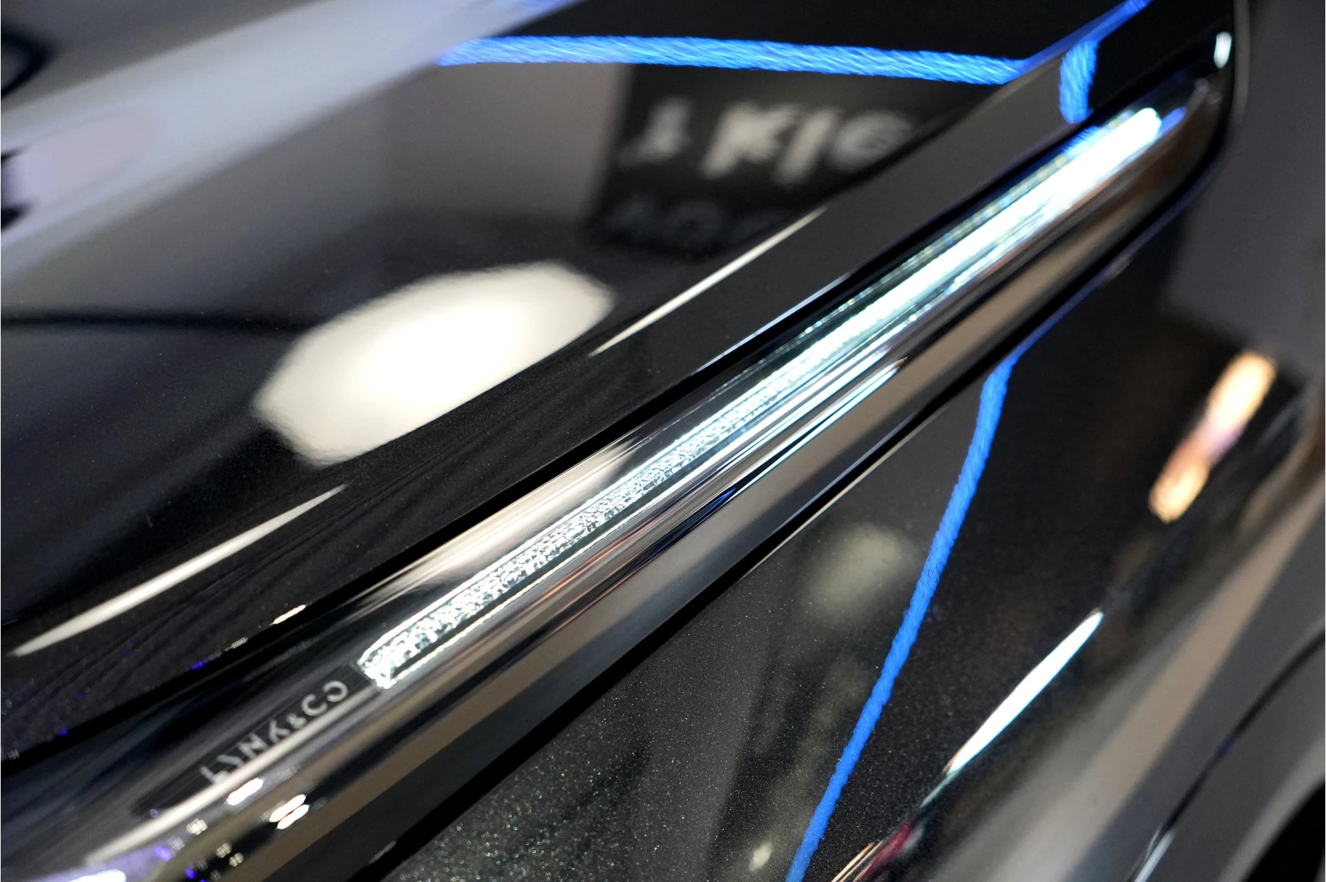 Hoofdafbeelding Lynk & Co 08