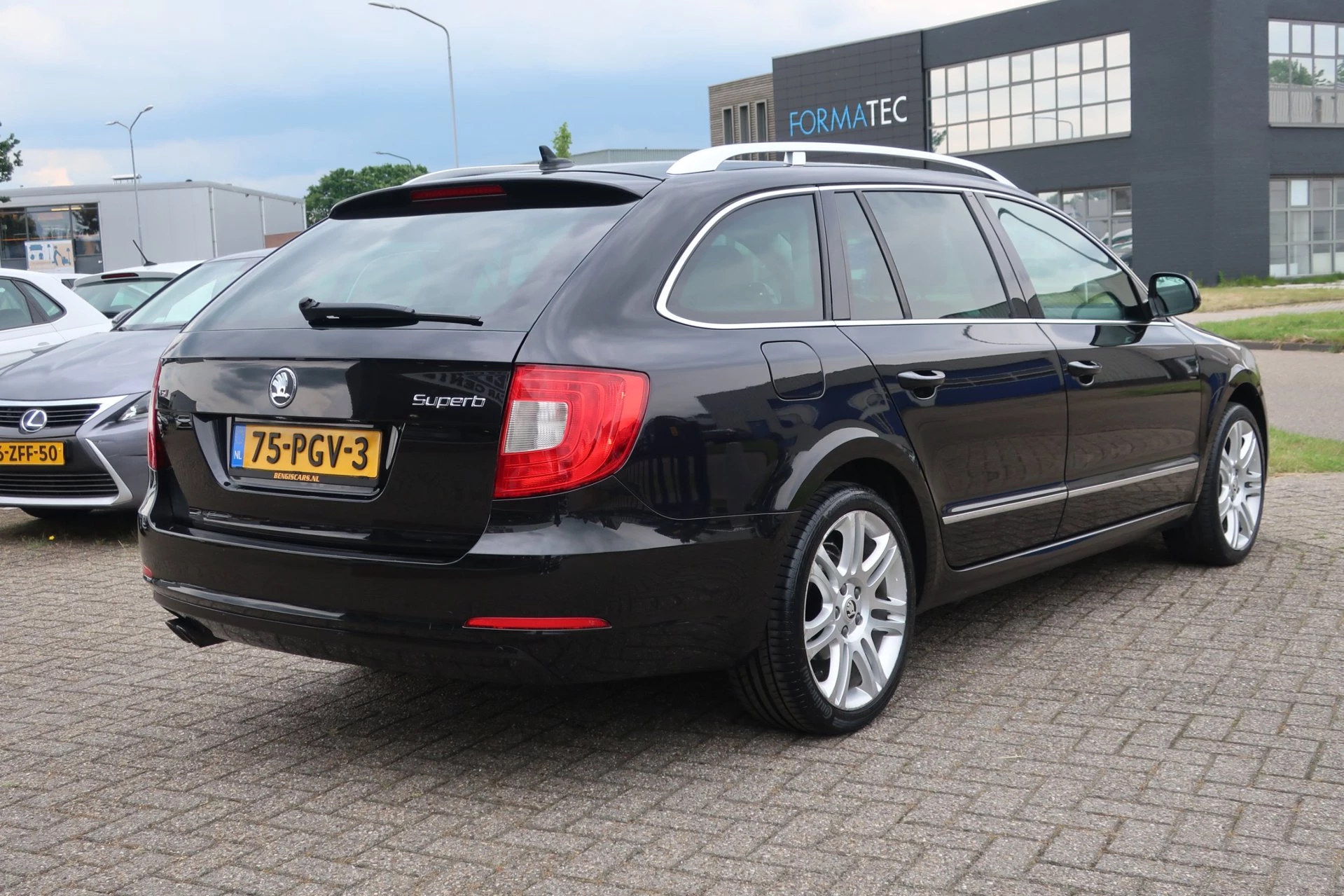Hoofdafbeelding Škoda Superb
