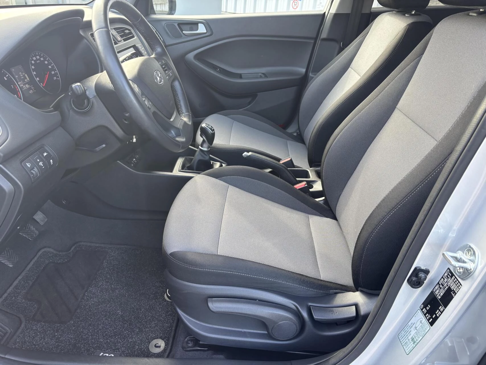 Hoofdafbeelding Hyundai i20