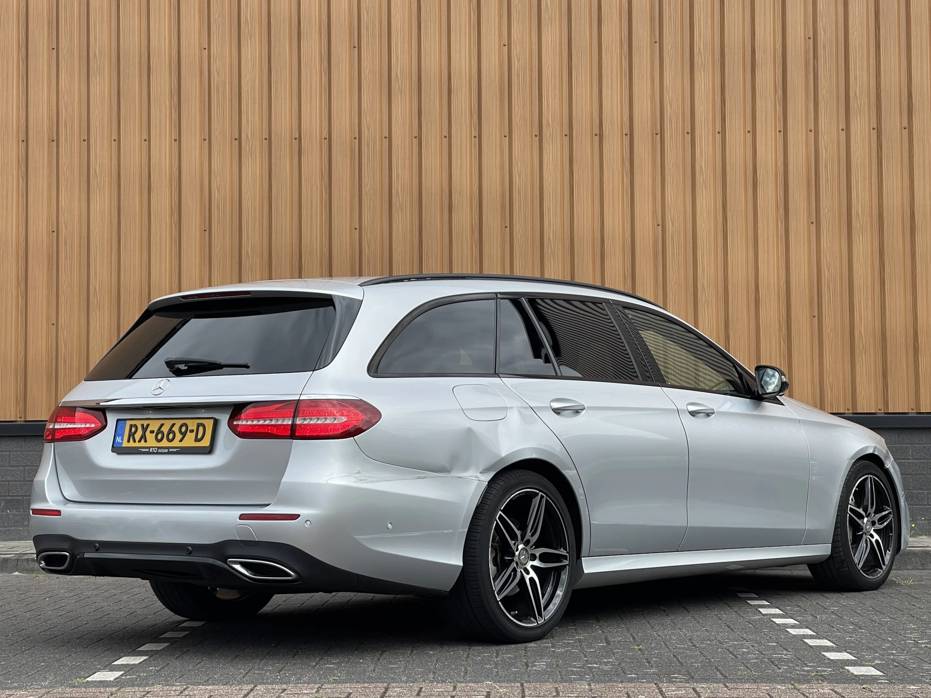 Hoofdafbeelding Mercedes-Benz E-Klasse