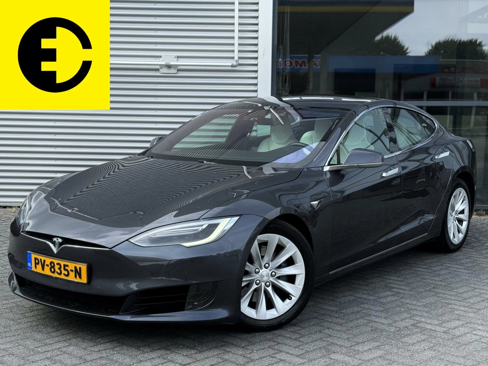 Hoofdafbeelding Tesla Model S