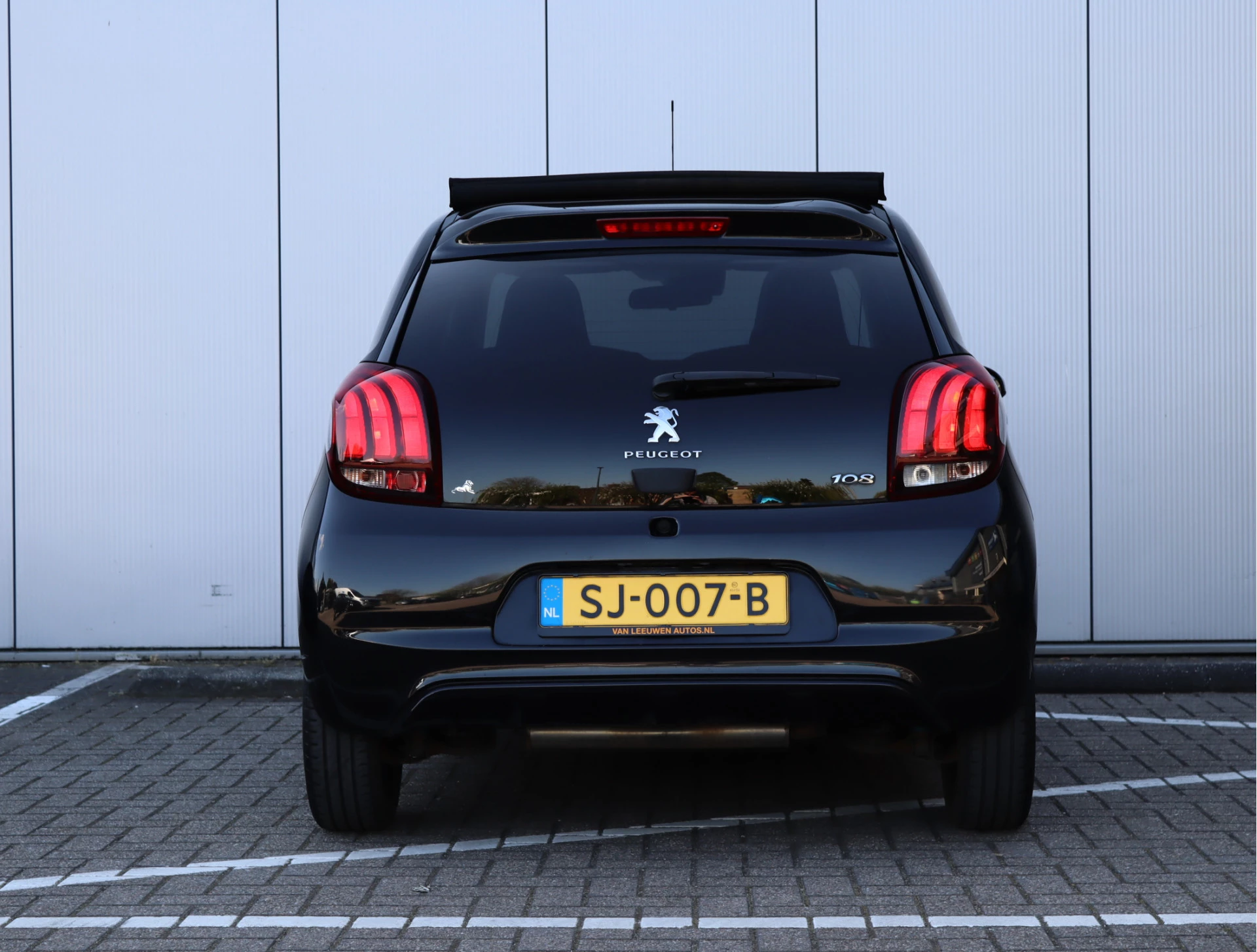 Hoofdafbeelding Peugeot 108