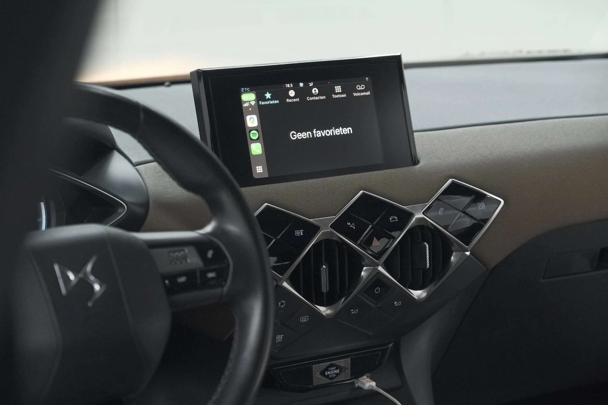 Hoofdafbeelding DS DS 3