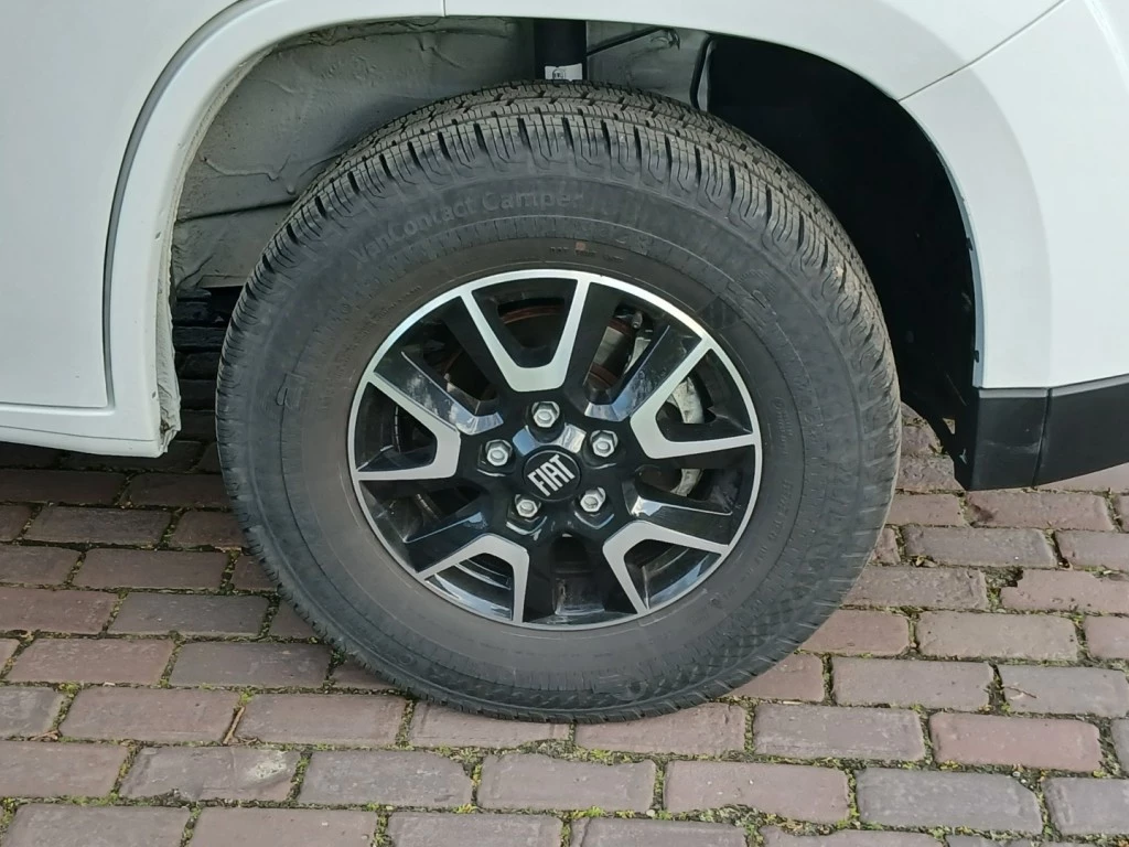 Hoofdafbeelding Carado T338s