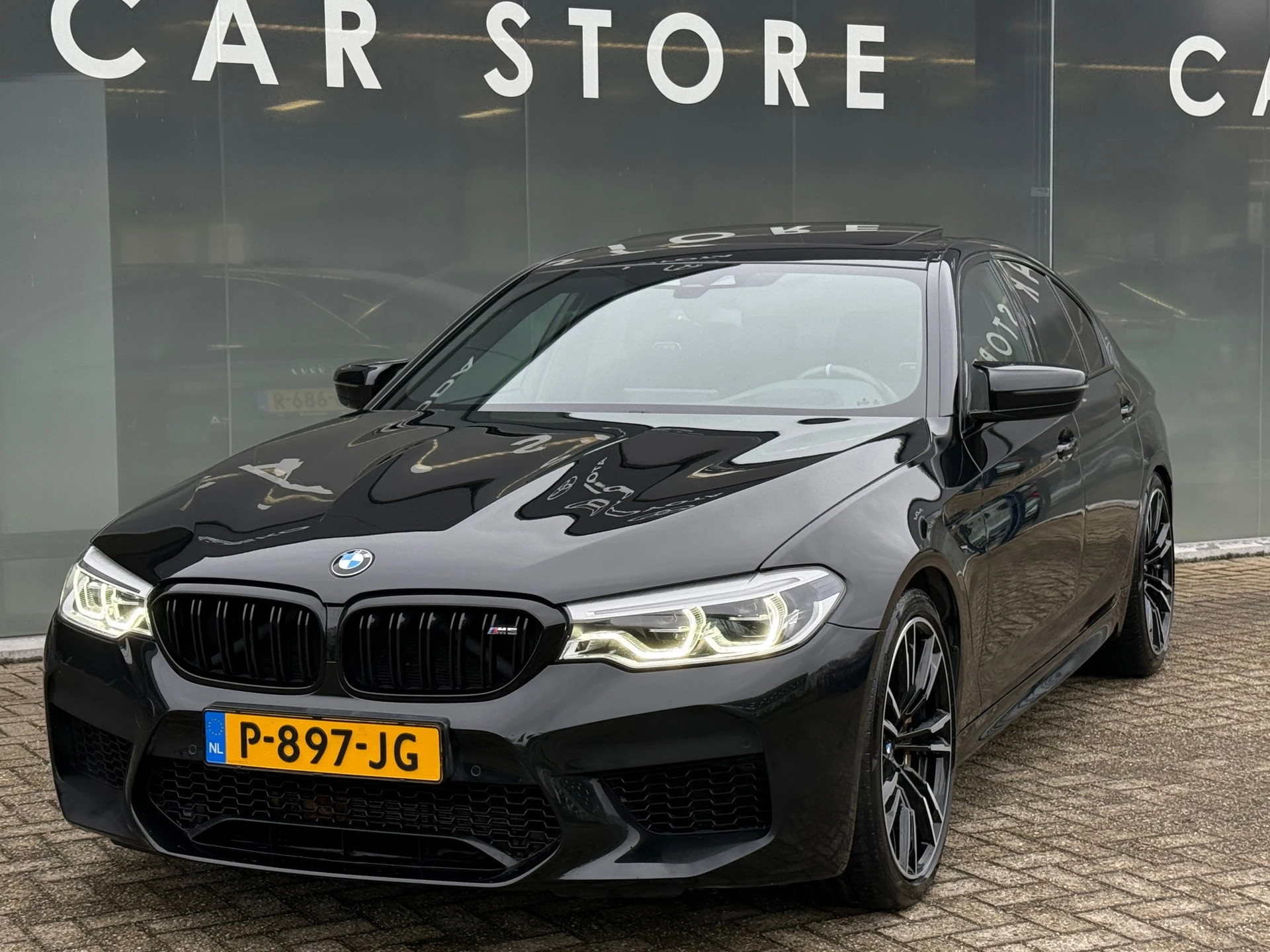 Hoofdafbeelding BMW M5