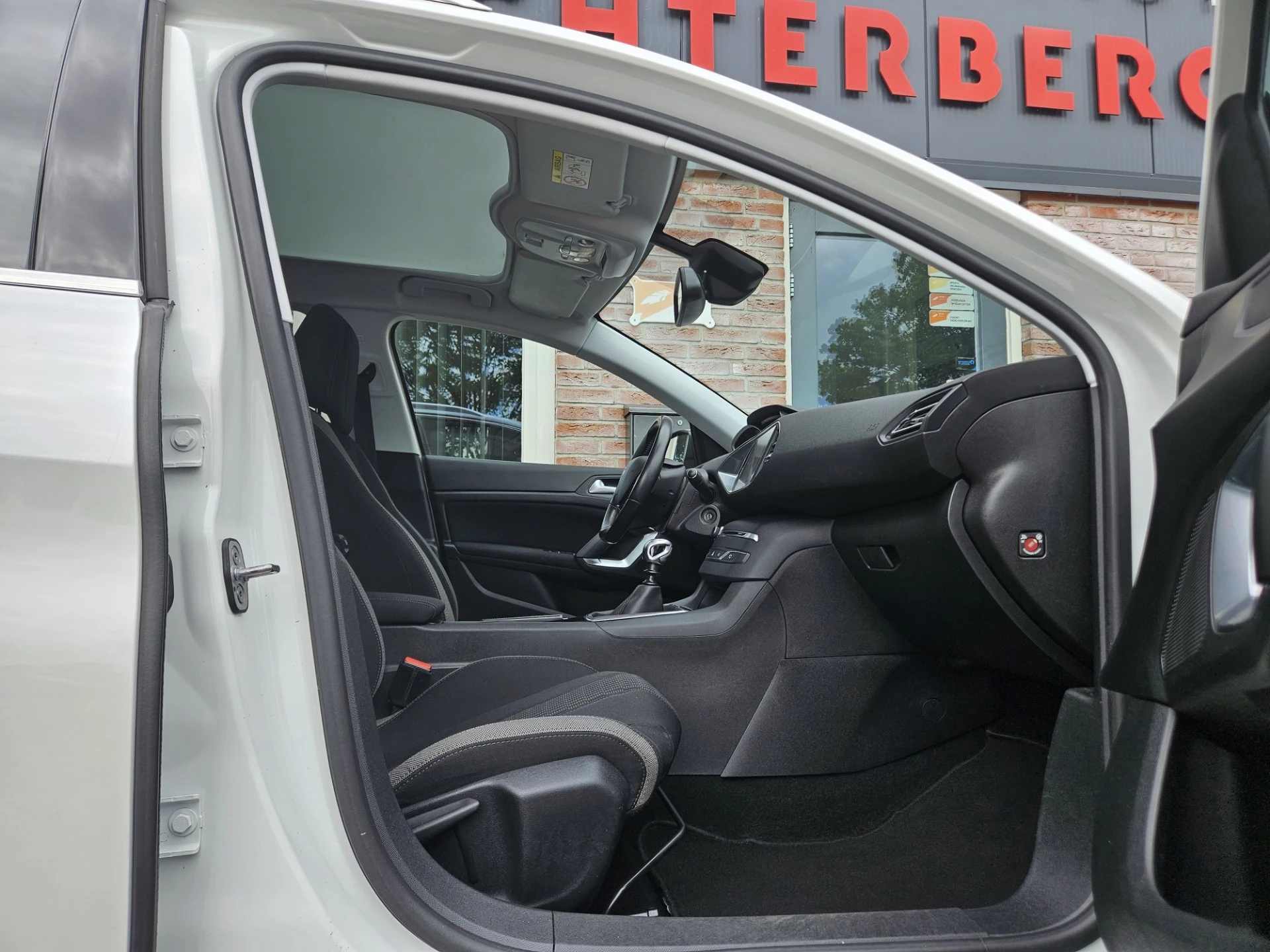 Hoofdafbeelding Peugeot 308
