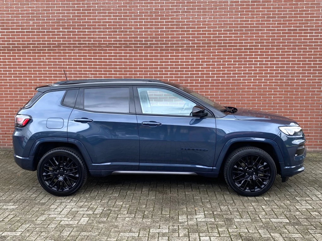 Hoofdafbeelding Jeep Compass