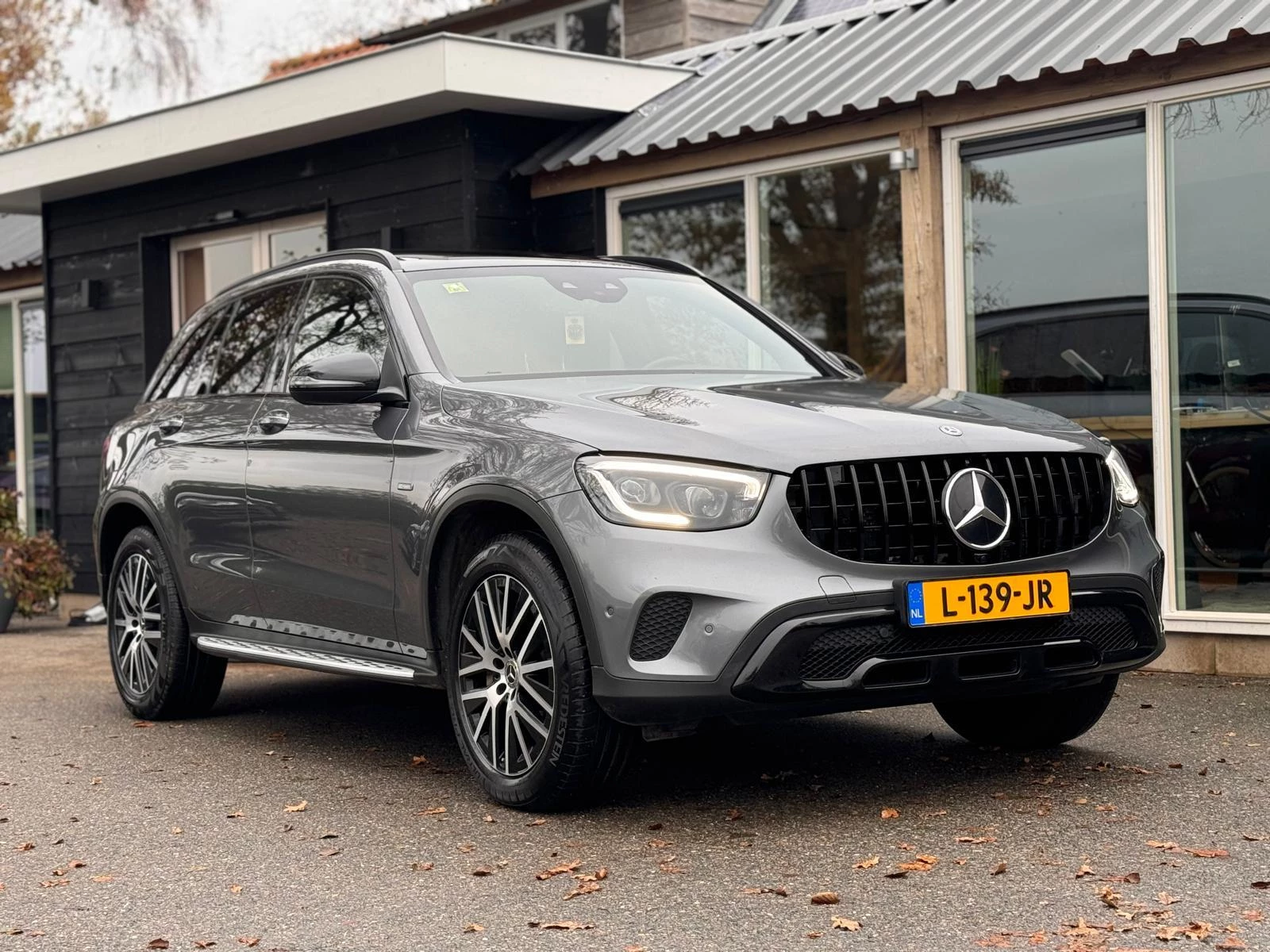 Hoofdafbeelding Mercedes-Benz GLC