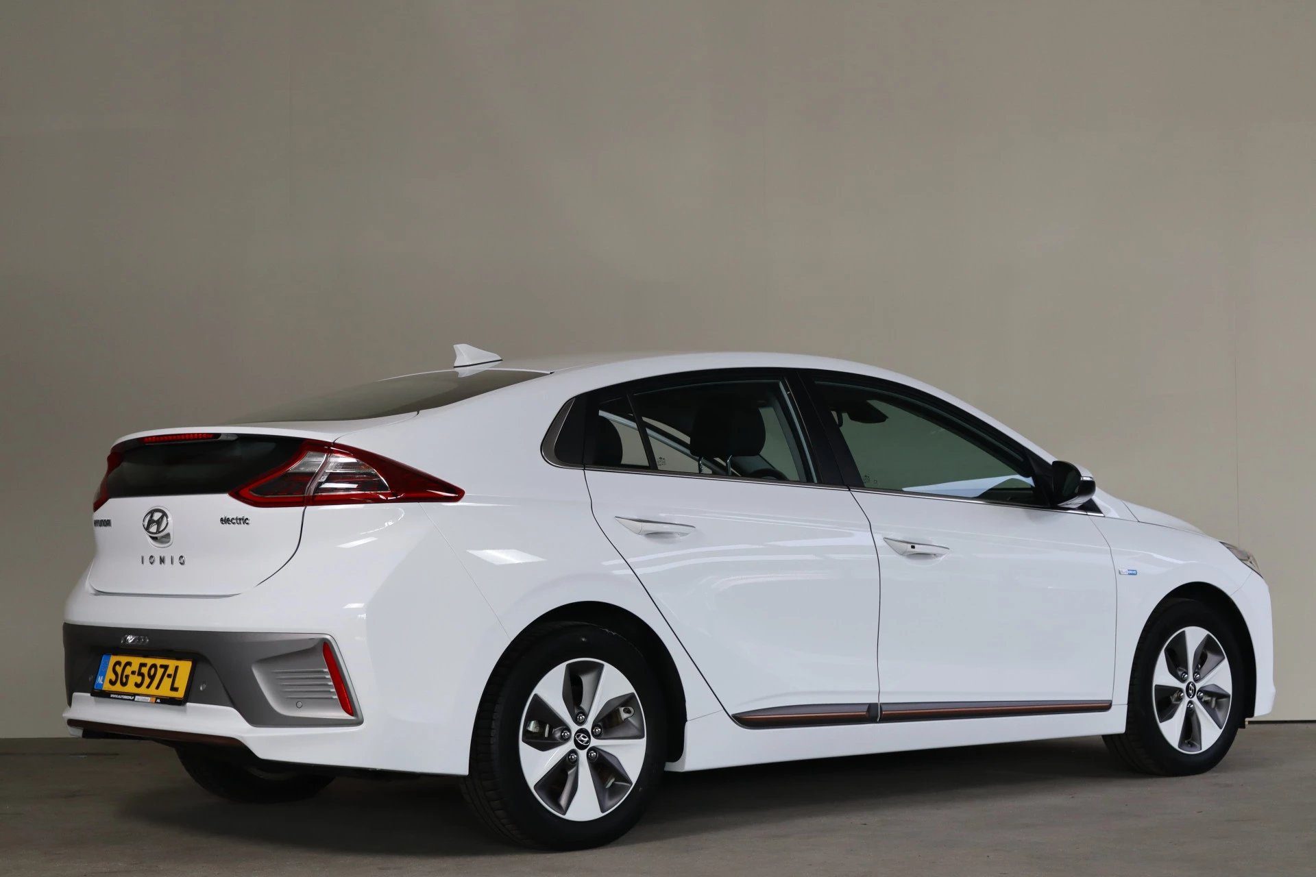 Hoofdafbeelding Hyundai IONIQ