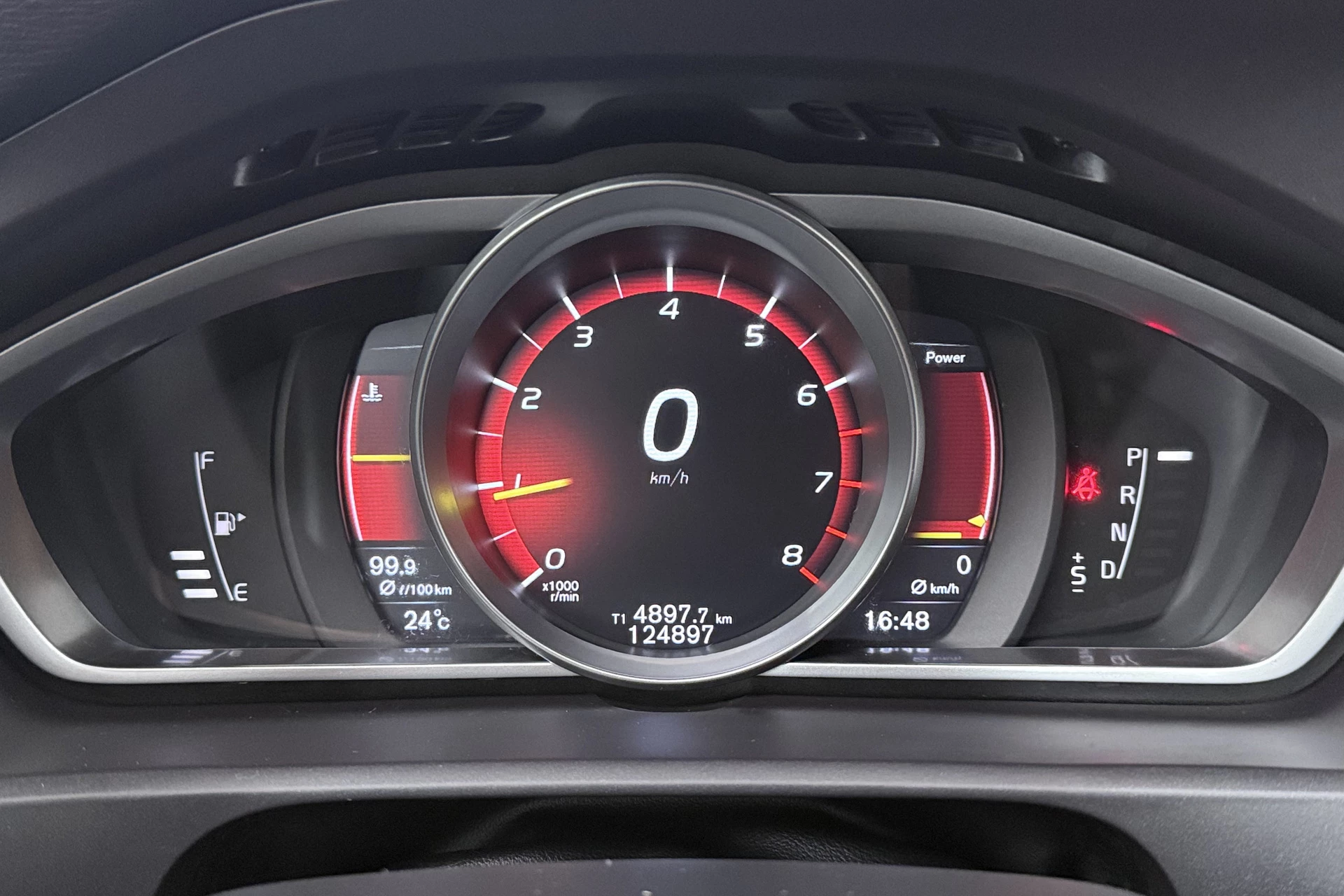 Hoofdafbeelding Volvo V40