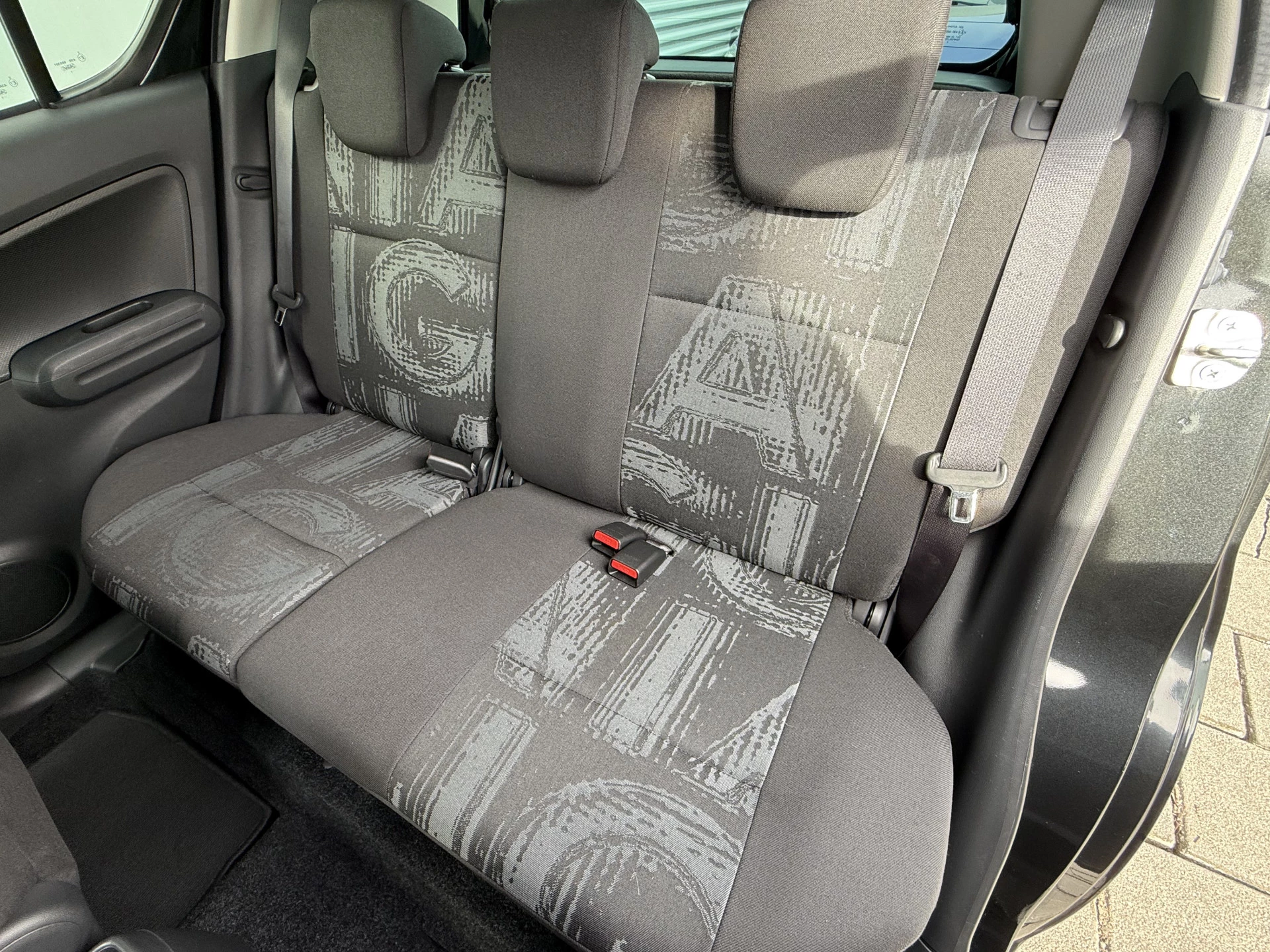 Hoofdafbeelding Opel Agila