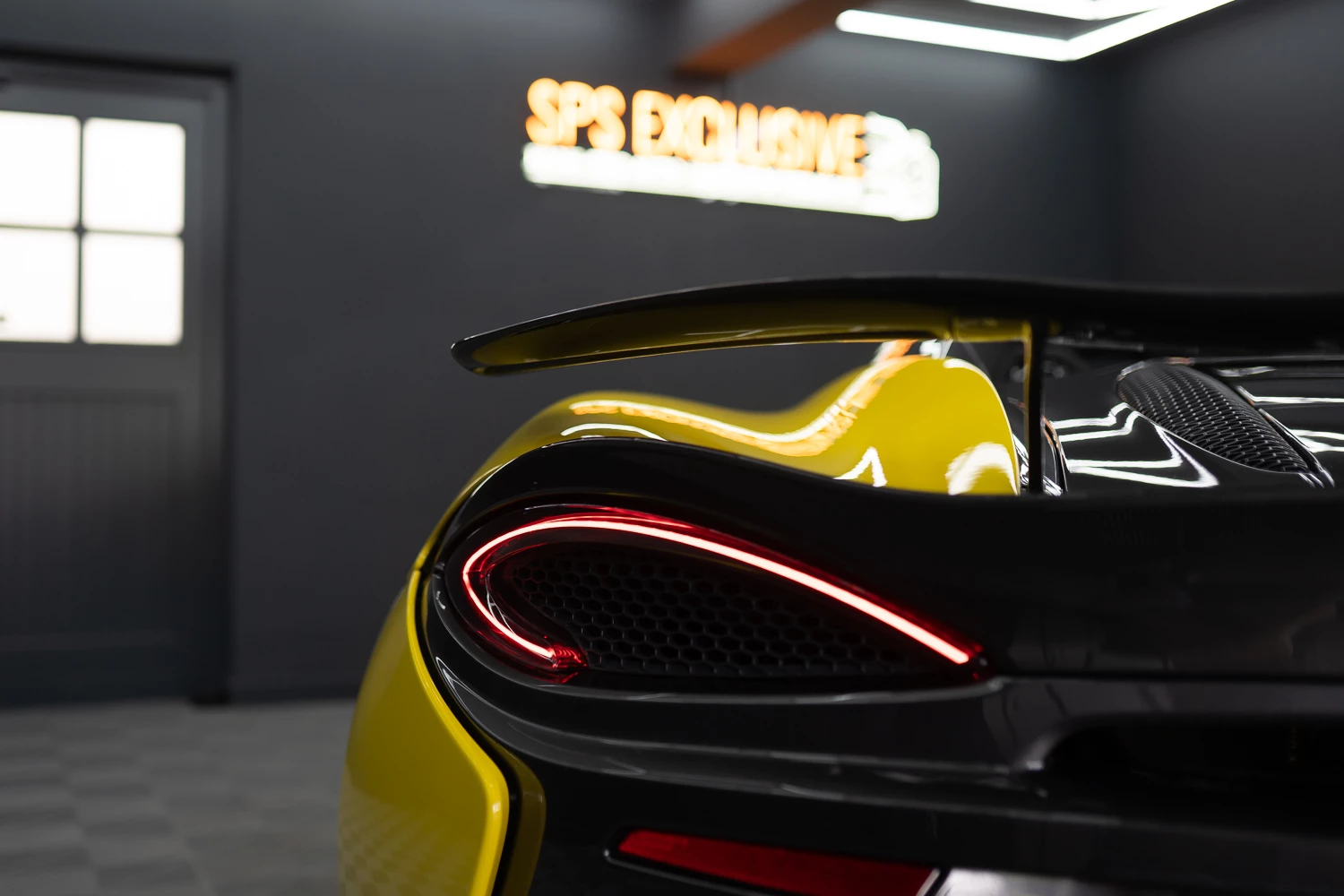 Hoofdafbeelding McLaren 570S