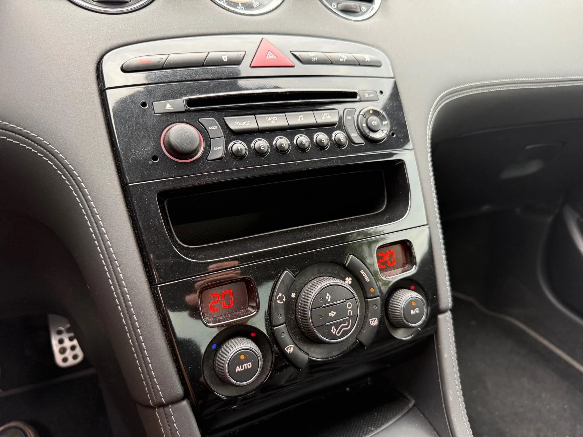 Hoofdafbeelding Peugeot RCZ