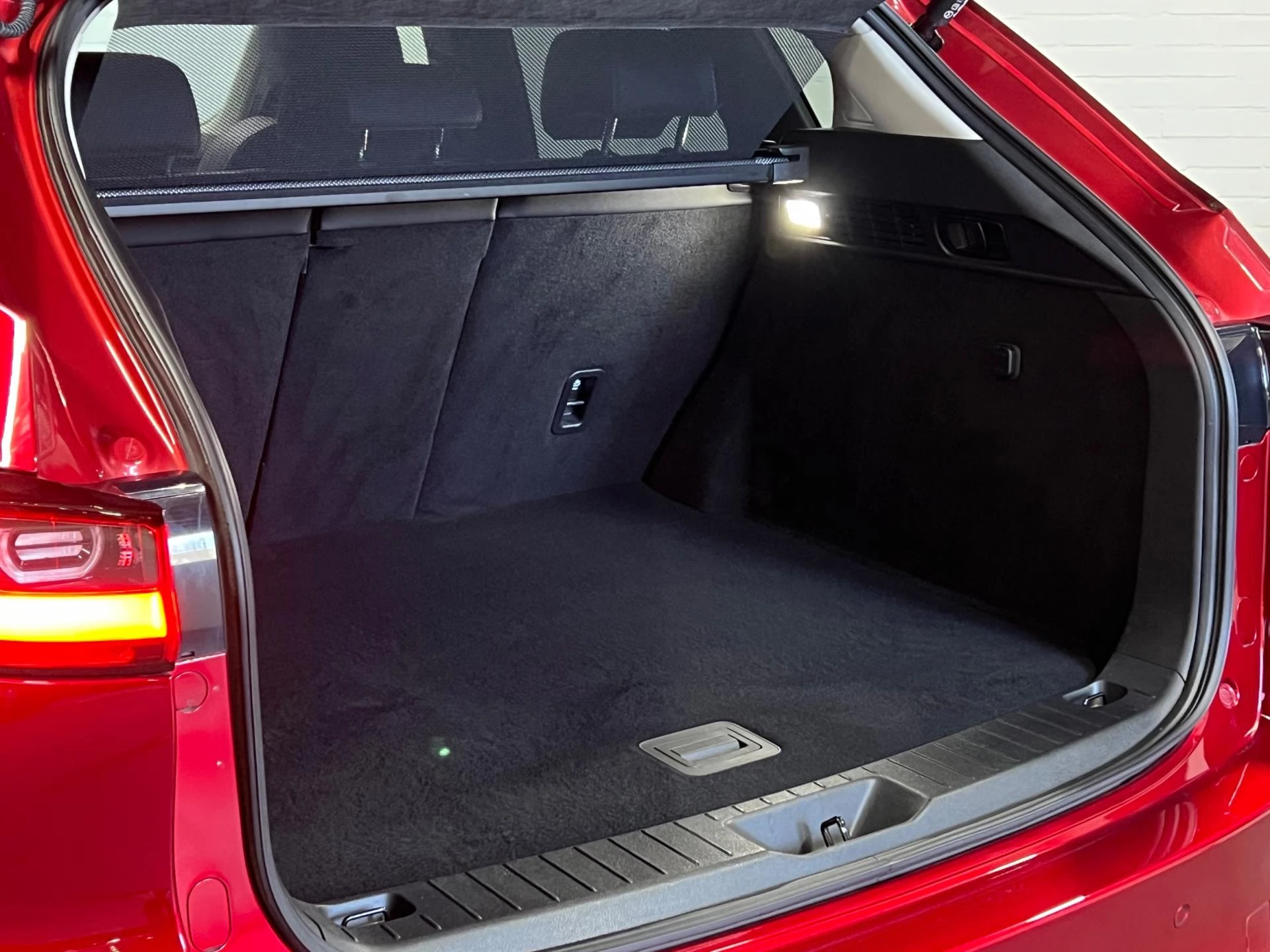 Hoofdafbeelding Mazda CX-60