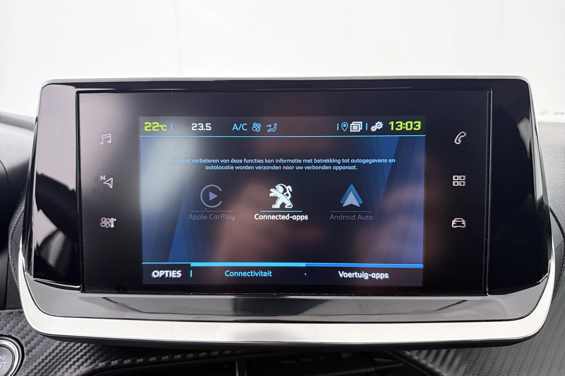 Hoofdafbeelding Peugeot e-2008