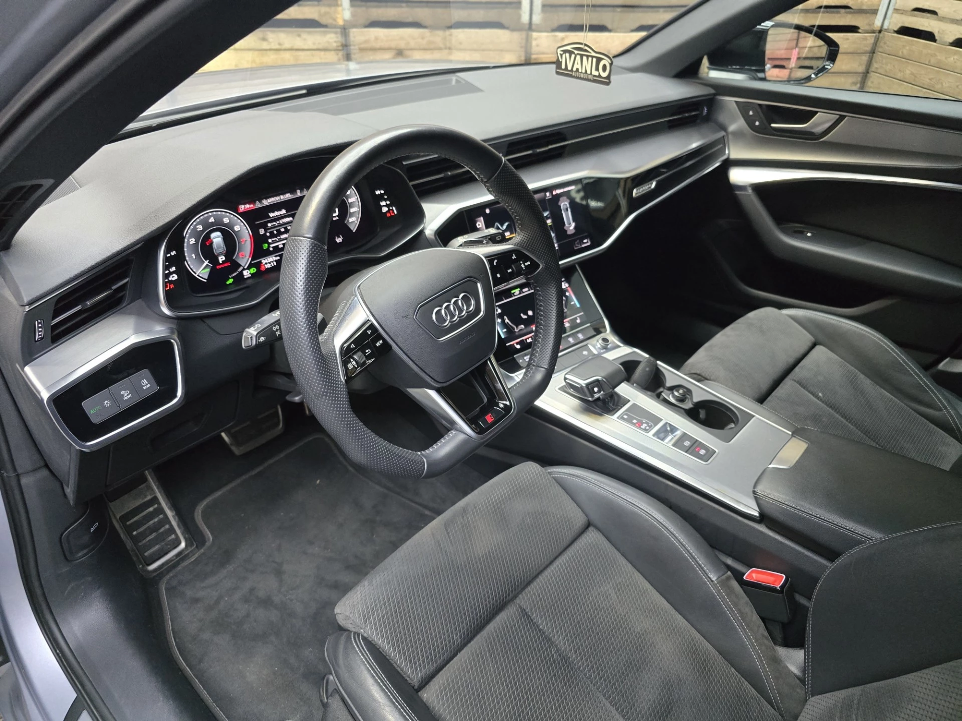 Hoofdafbeelding Audi A6