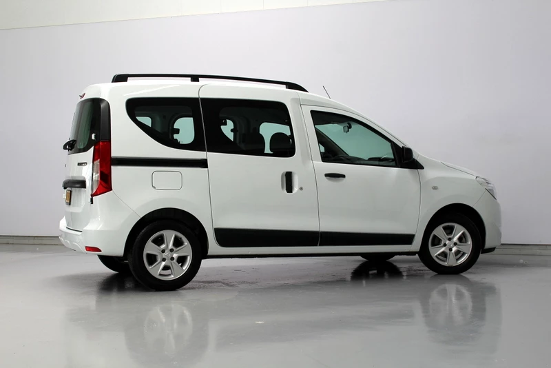 Hoofdafbeelding Dacia Dokker