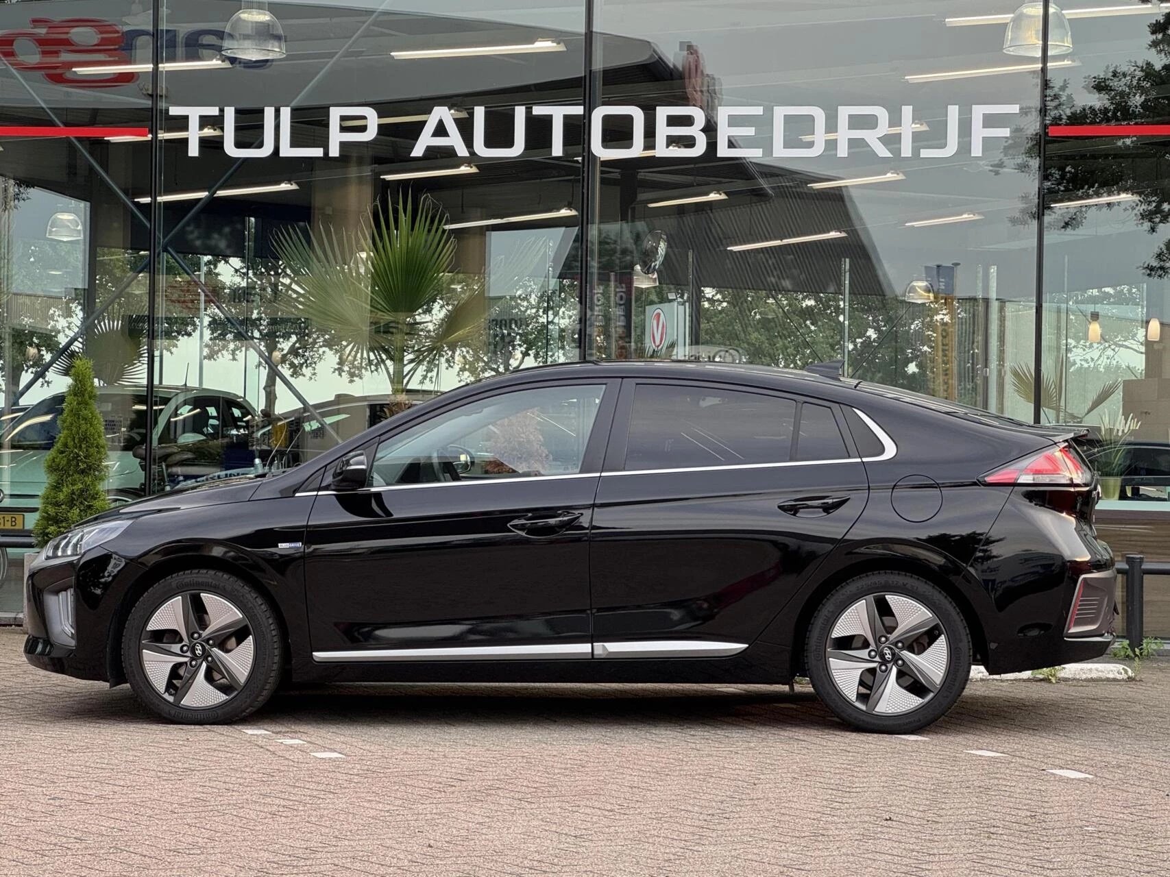 Hoofdafbeelding Hyundai IONIQ
