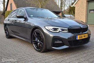 BMW 3-serie 330e High Exe M Sport Laser Schuifdak vol