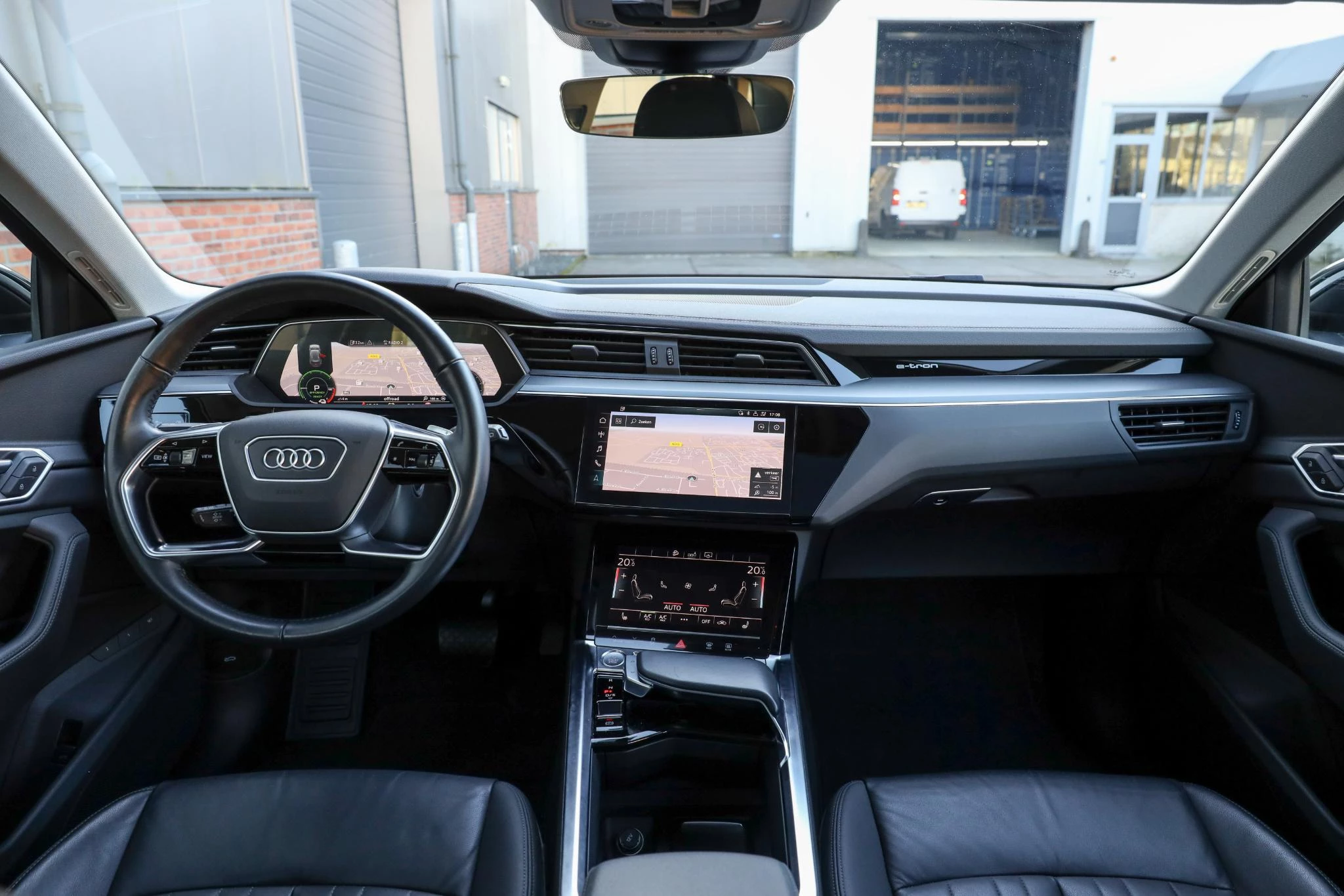 Hoofdafbeelding Audi e-tron