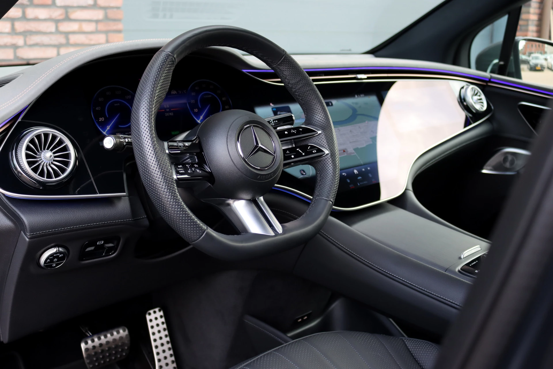 Hoofdafbeelding Mercedes-Benz EQE