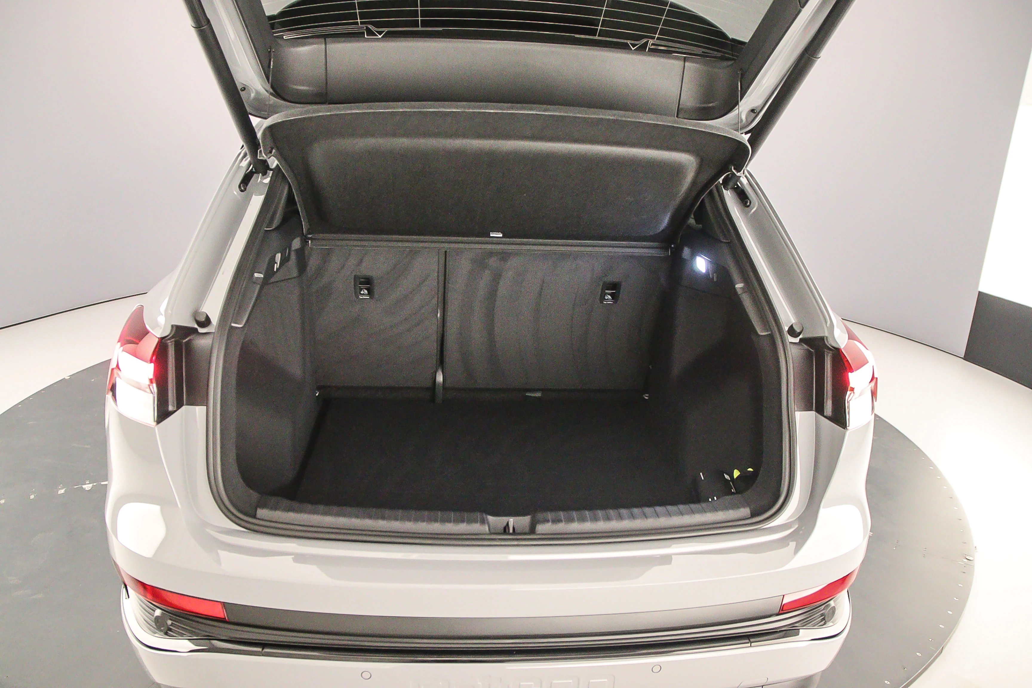 Hoofdafbeelding Audi Q4 e-tron