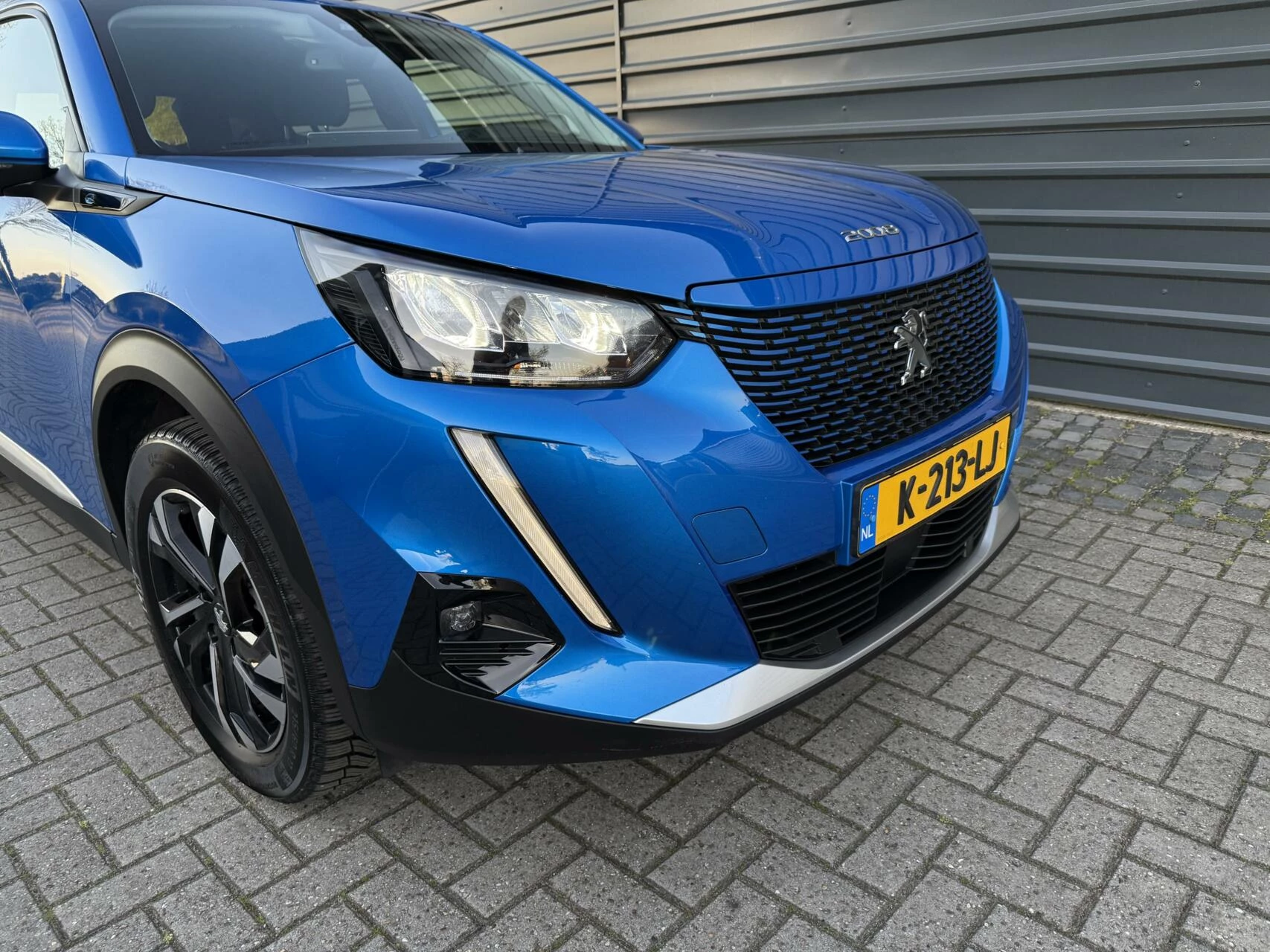 Hoofdafbeelding Peugeot e-2008