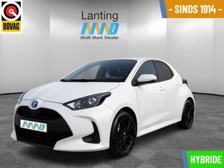 Toyota Yaris 1.5 Hybrid Comfort Black & White