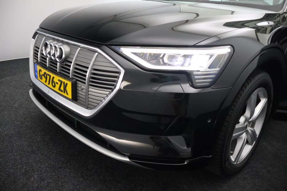 Hoofdafbeelding Audi e-tron