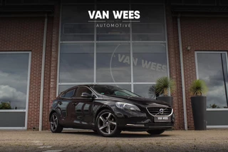 Volvo V40 1.6 T4 Summum R-design velgen | 180 pk | Automaat | 2e eigenaar | Leer | Camera | Xenon | PDC | Navi | Sportstuur | Cruise control | Climate control | 17 inch