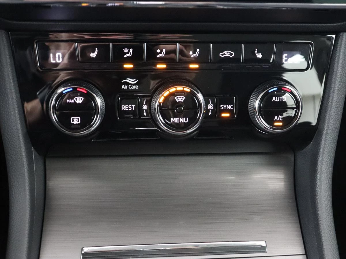 Hoofdafbeelding Škoda Superb