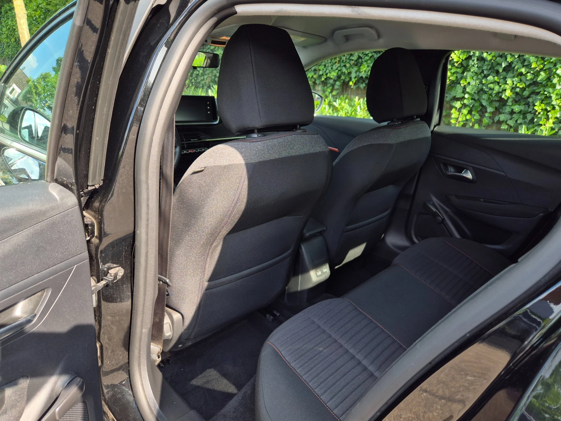 Hoofdafbeelding Peugeot e-208