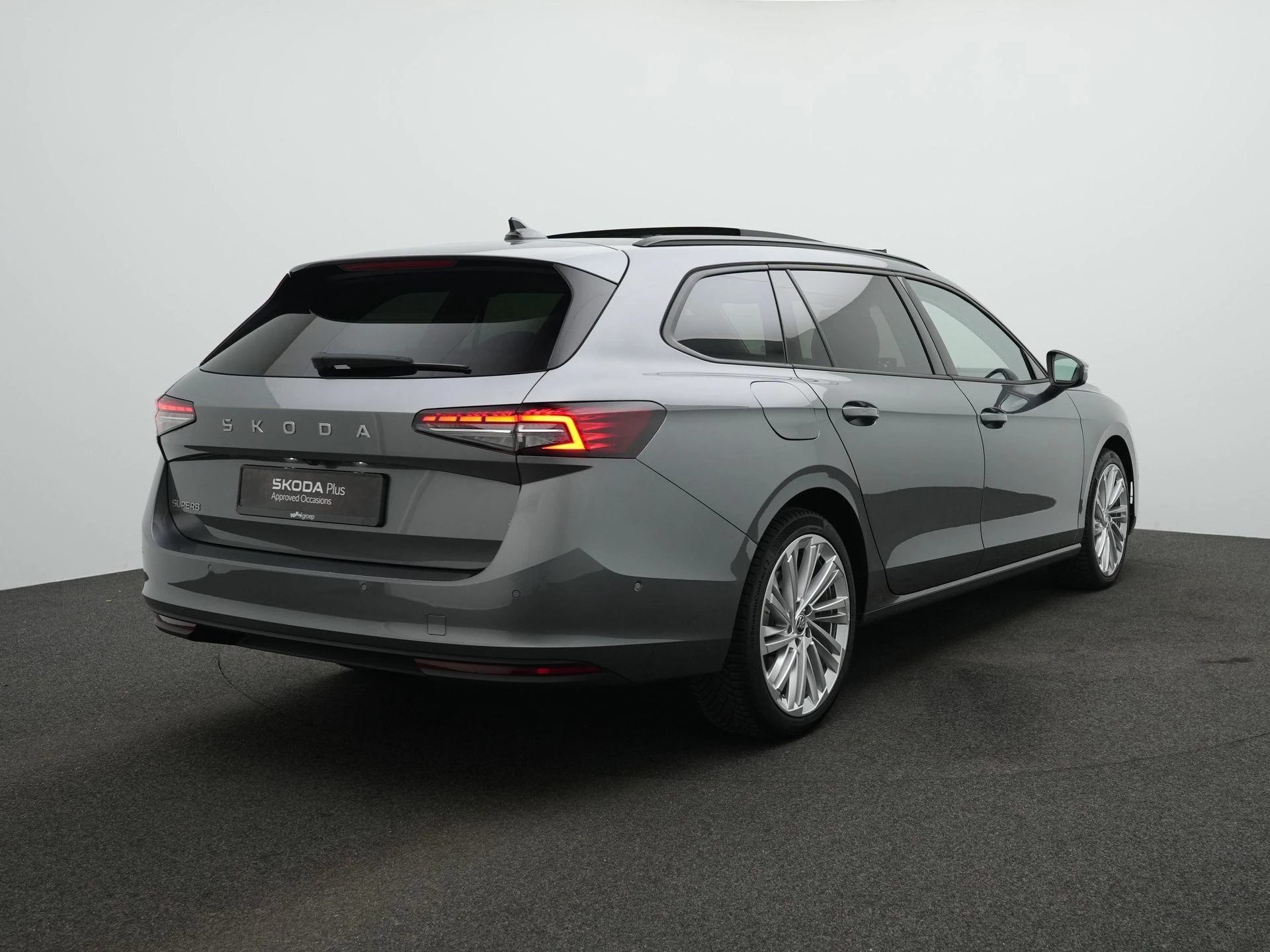 Hoofdafbeelding Škoda Superb