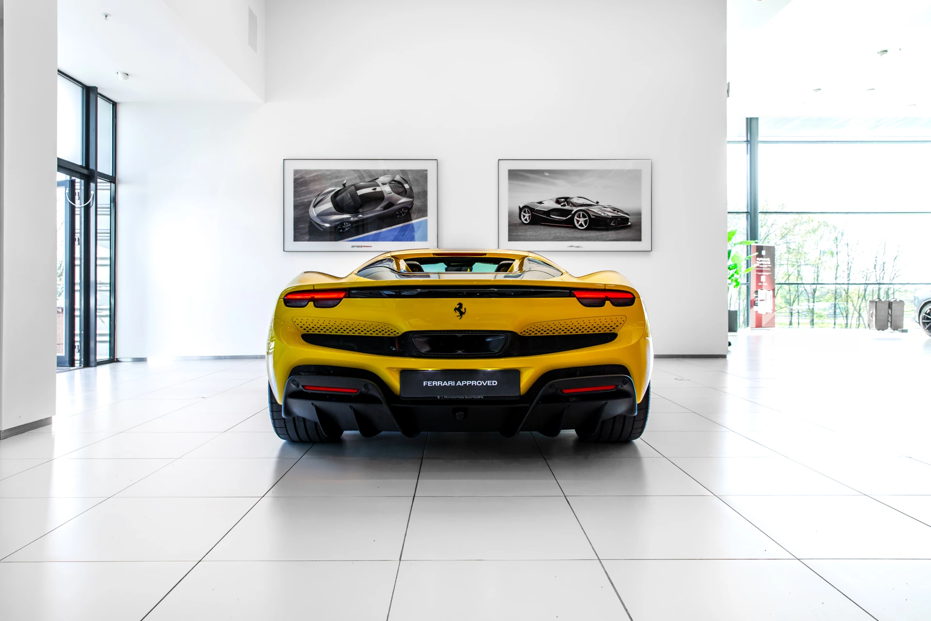 Hoofdafbeelding Ferrari 296