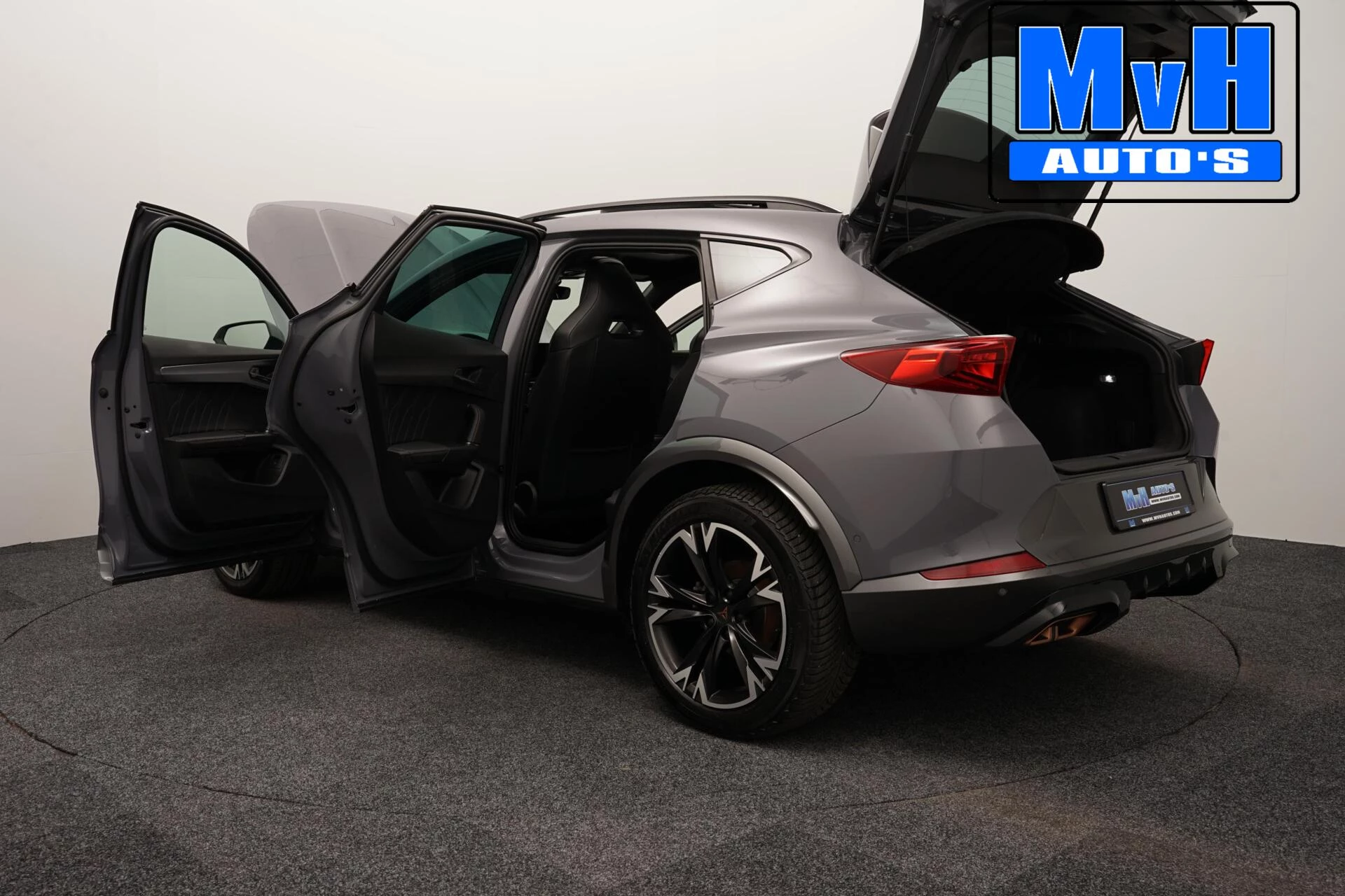 Hoofdafbeelding CUPRA Formentor