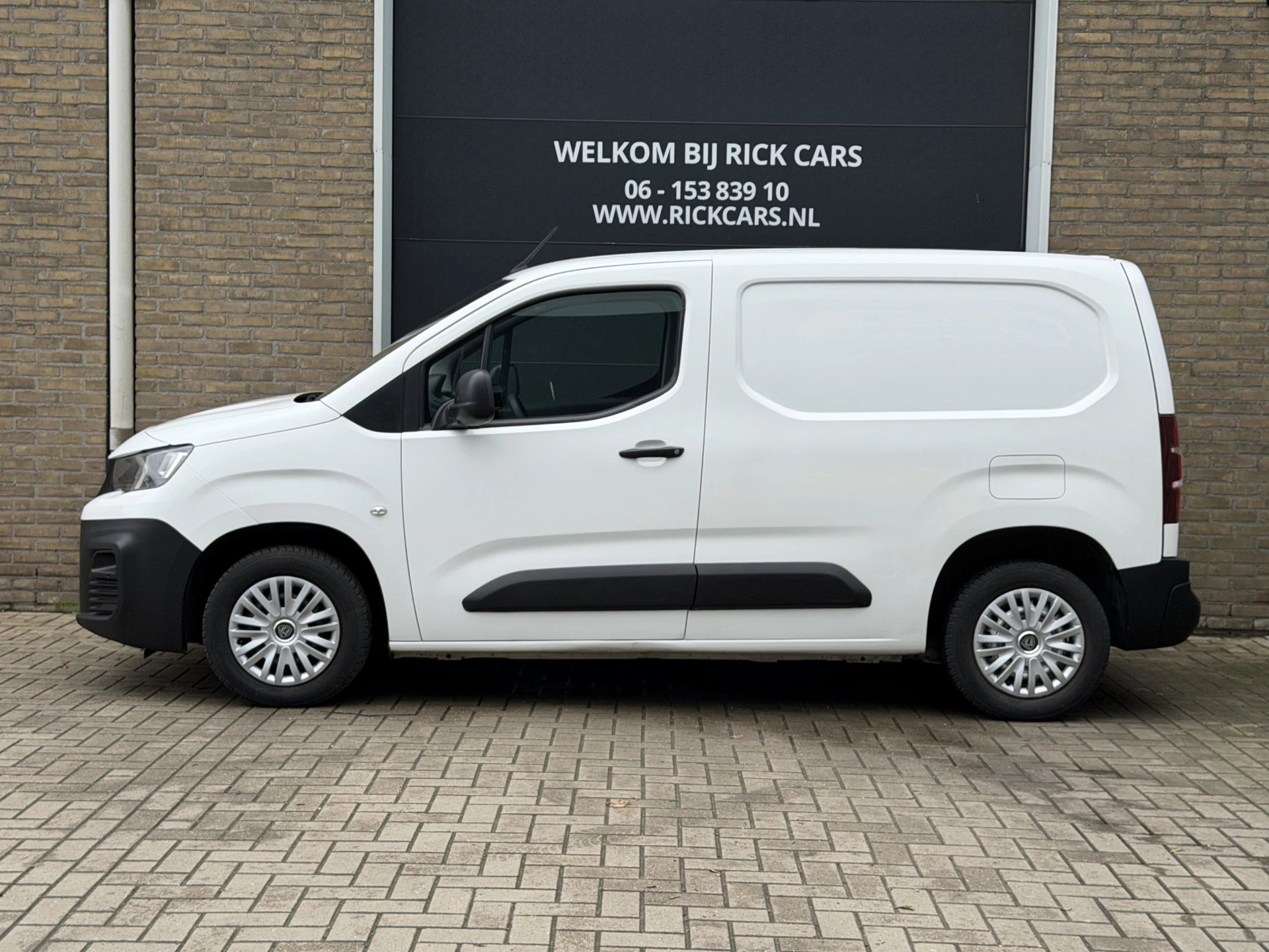 Hoofdafbeelding Peugeot Partner