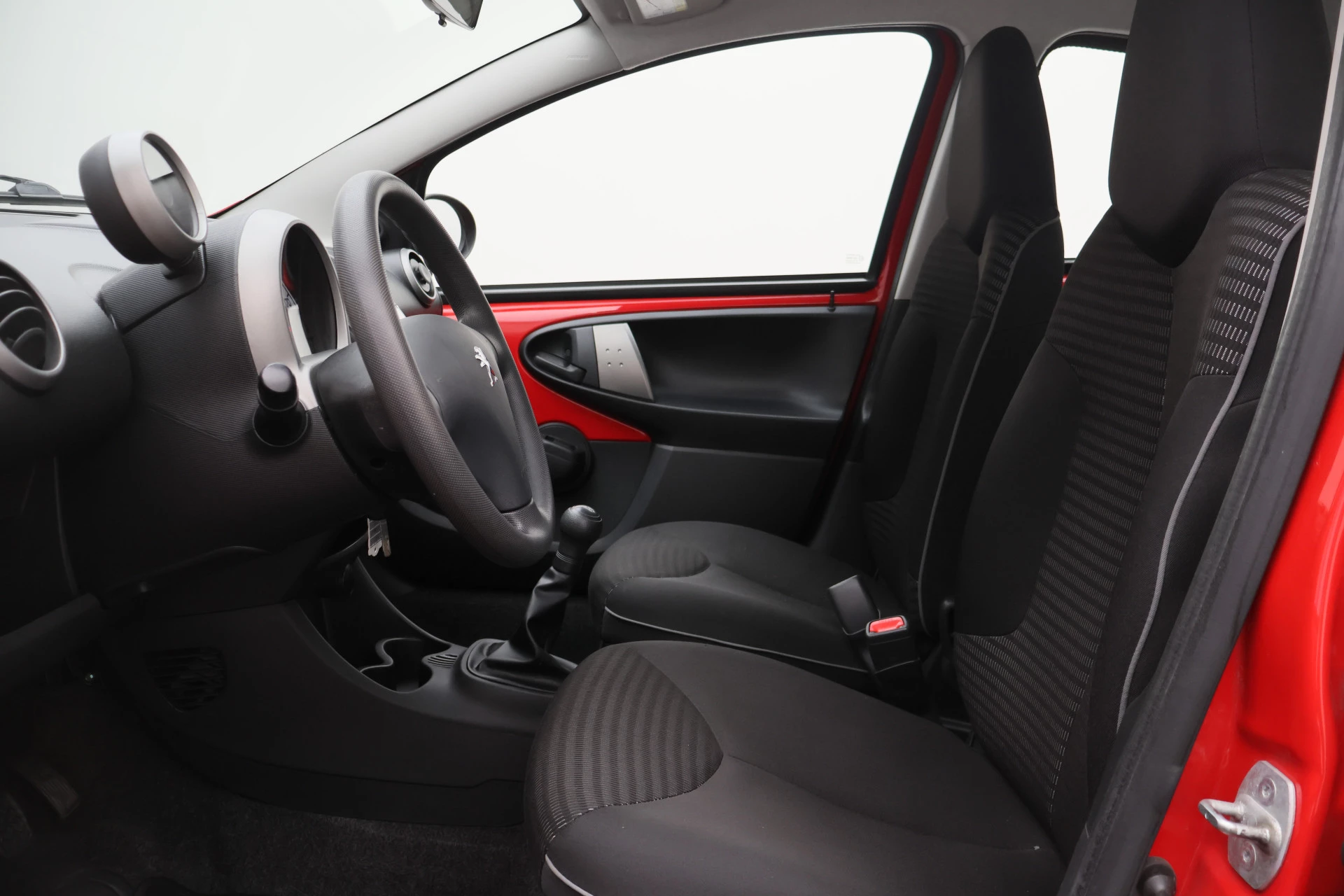 Hoofdafbeelding Peugeot 107