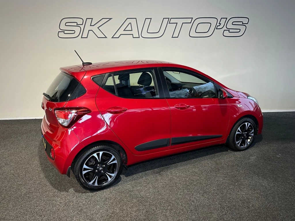 Hoofdafbeelding Hyundai i10