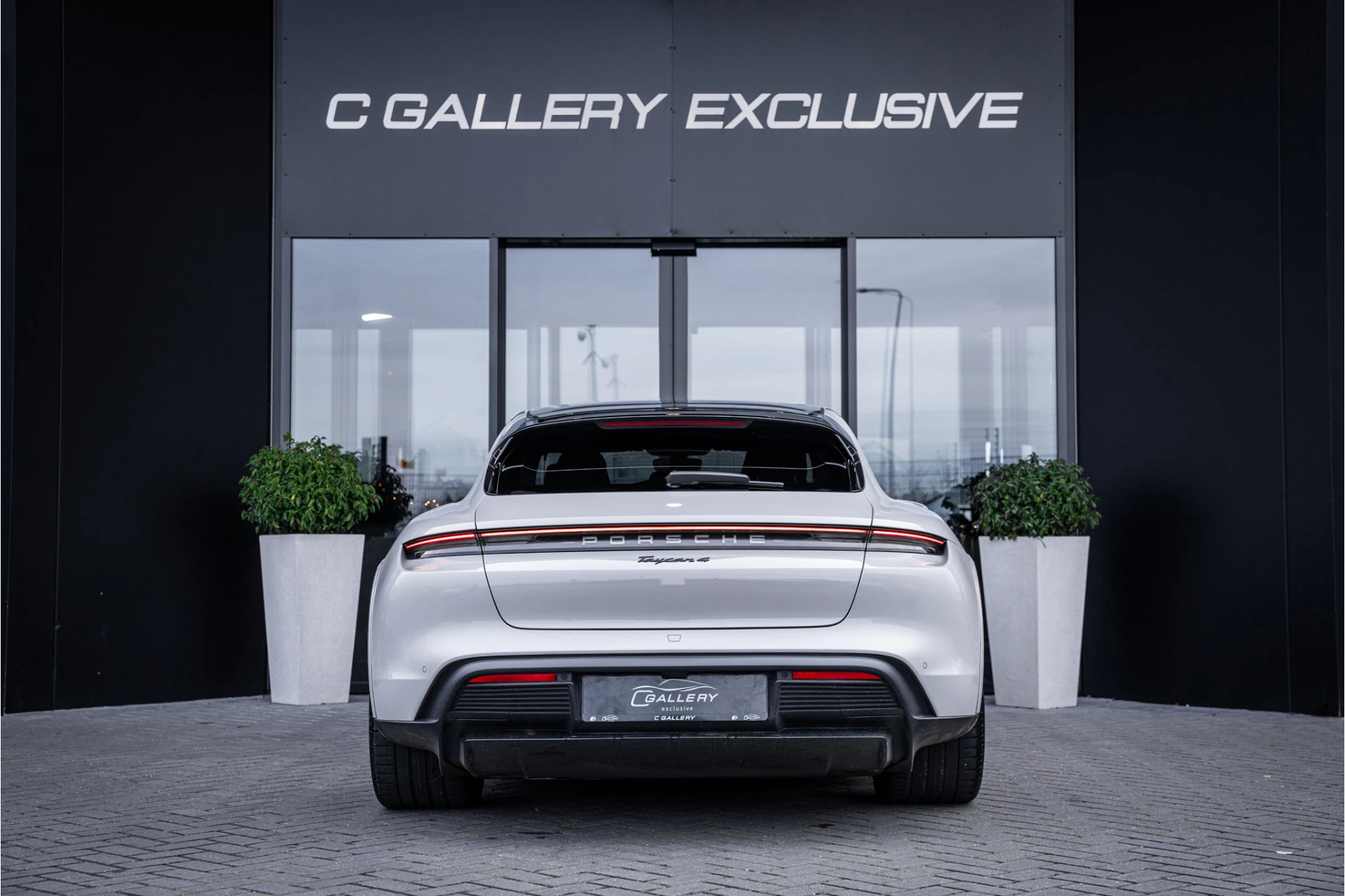 Hoofdafbeelding Porsche Taycan