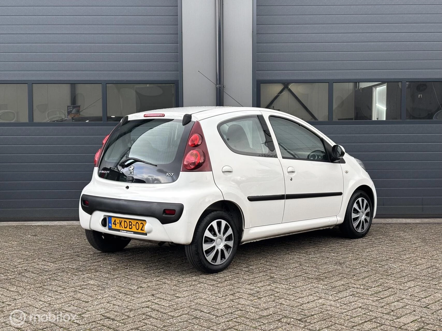 Hoofdafbeelding Peugeot 107